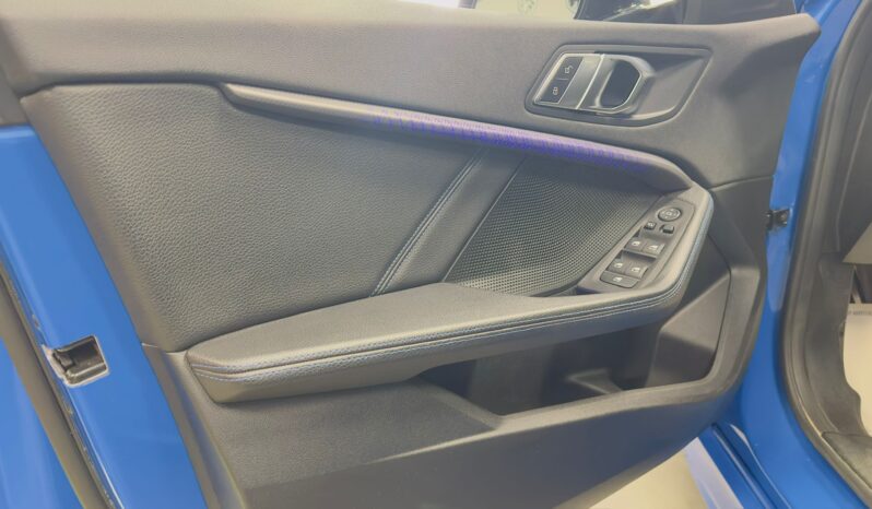BMW 118 M SPORT 5P AUTO completo