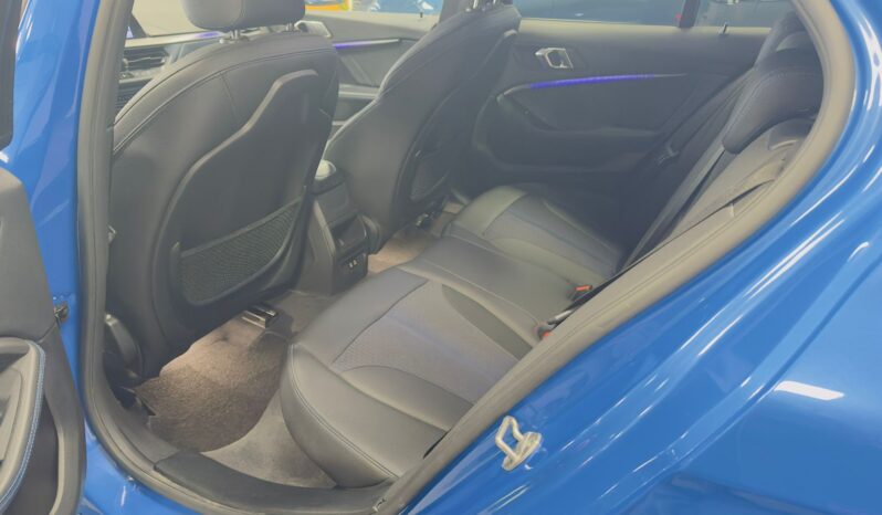 BMW 118 M SPORT 5P AUTO completo