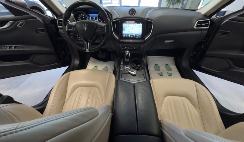 MASERATI GHIBLI V6 DIESEL 250 CV completo